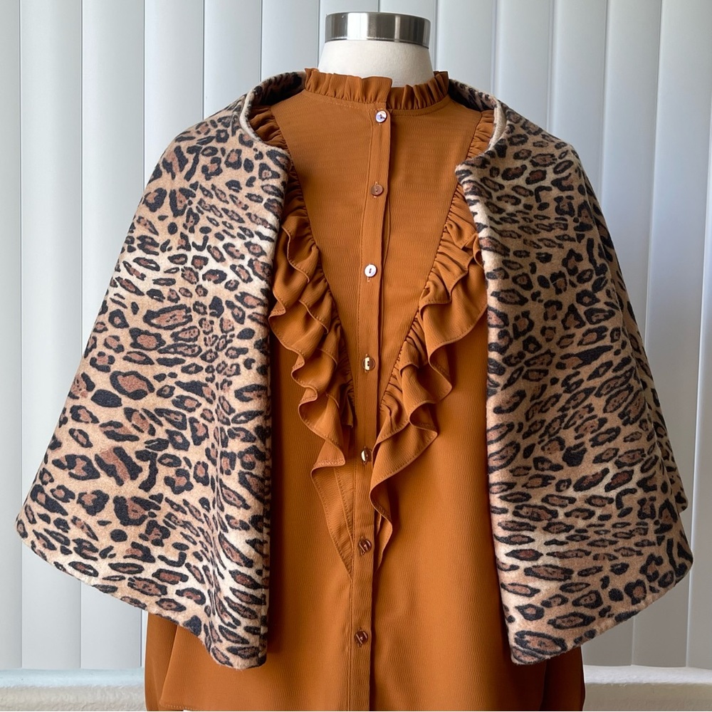 Leopard Print Multi-Purpose Reversible Wool Coat … - image 2